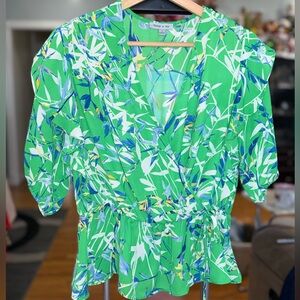 Floral & Ivy Green Floral Women's Top